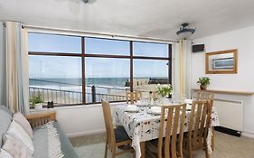 Cliff Cottage